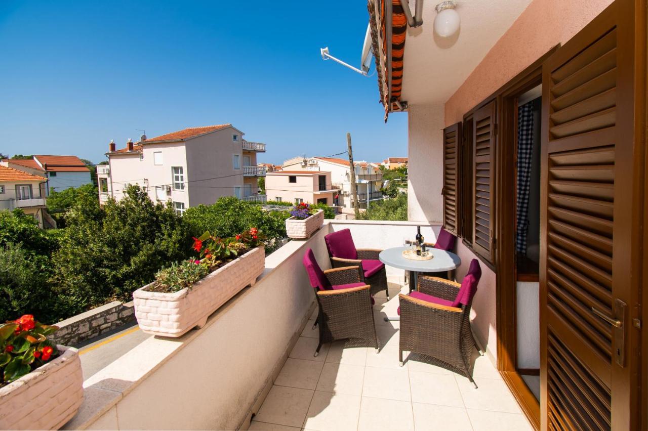 Apartments Happy Place Vodice Exterior photo